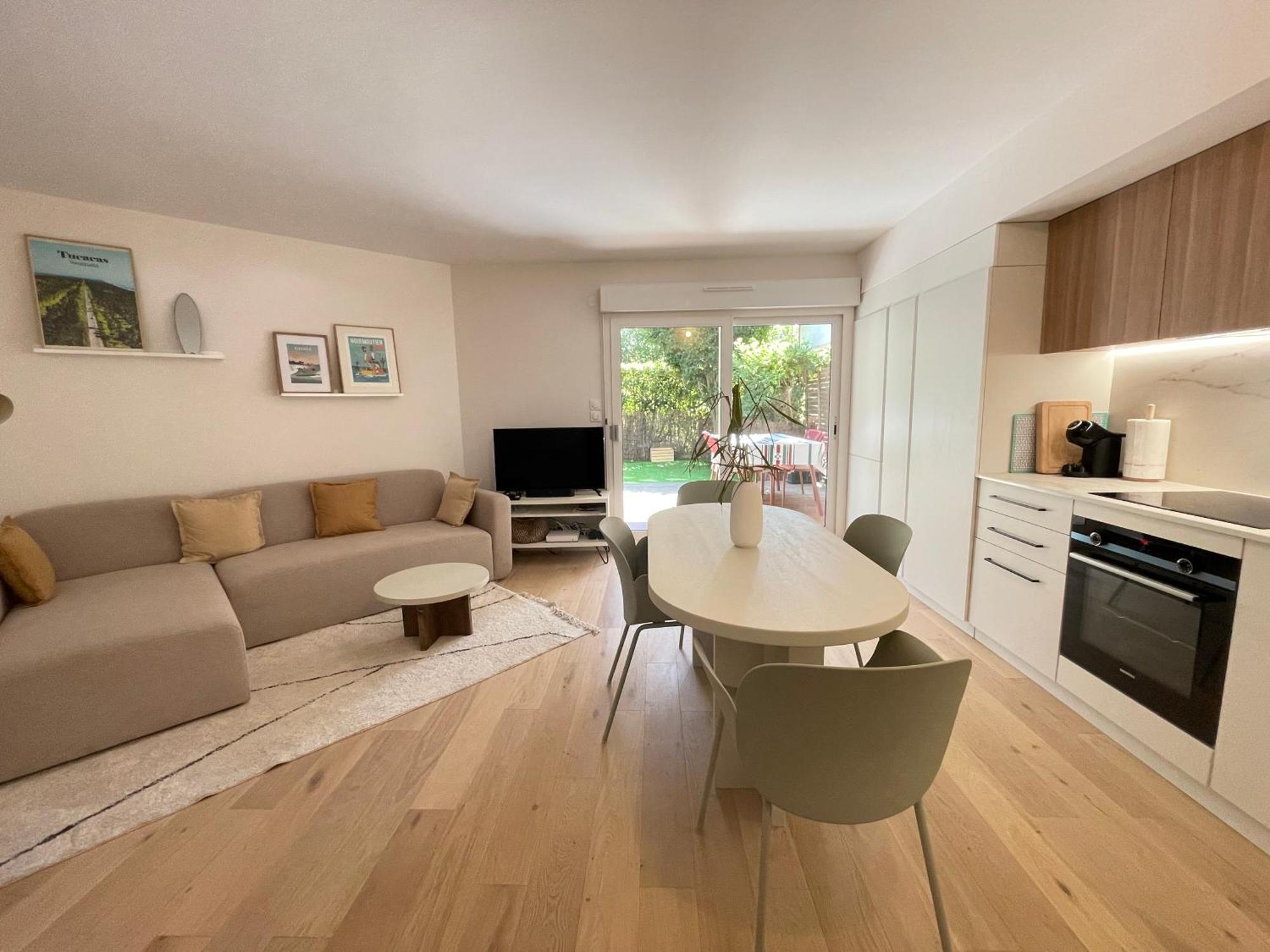 Splendide Appartement De Charme Avec Patio, Parking Et Plage A 3 Minutes Biarritz Ngoại thất bức ảnh